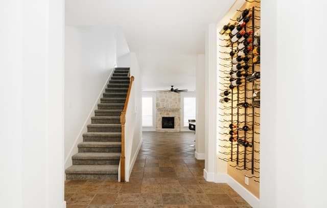 4-bedroom rental at 8910 Los Sonoma Rio in Helotes, TX — photo 4