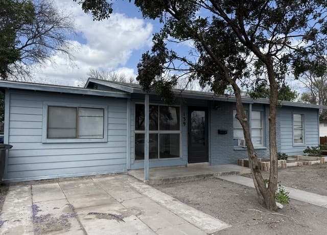 4-bedroom rental at 139 Trudell in San Antonio TX