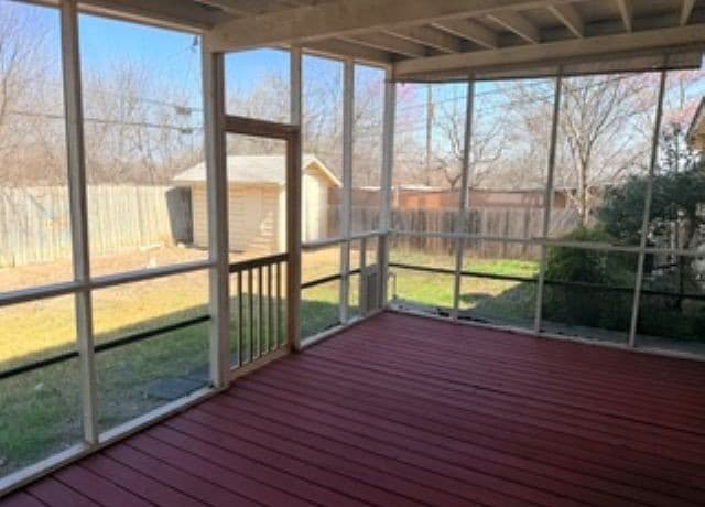 3-bedroom rental at 2323 Spicewood in San Antonio, TX — photo 2