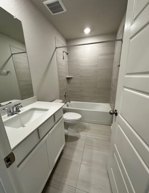 3-bedroom rental at 10616 Yellowtail Blvd in Boerne, TX — photo 5