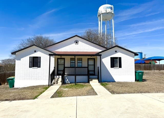 3-bedroom rental at 509 Meadow Forge Unit A in Converse TX