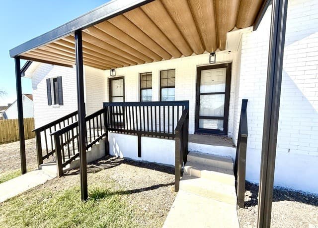 3-bedroom rental at 509 Meadow Forge Unit A in Converse, TX — photo 3