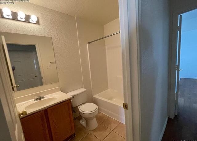 2-bedroom rental at 3838 Maverick Creek Rd in San Antonio, TX — photo 4