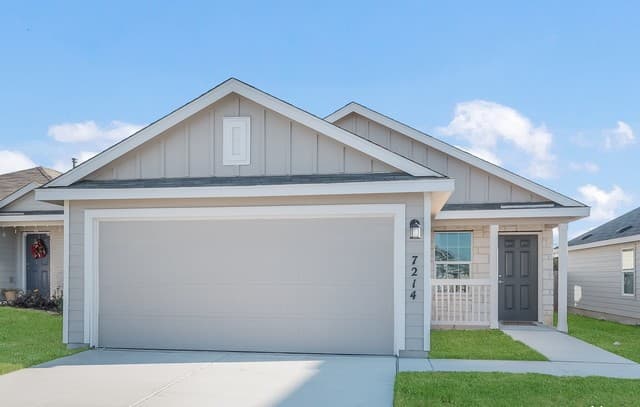 4-bedroom rental at 7214 Lavaca Bluff in San Antonio TX
