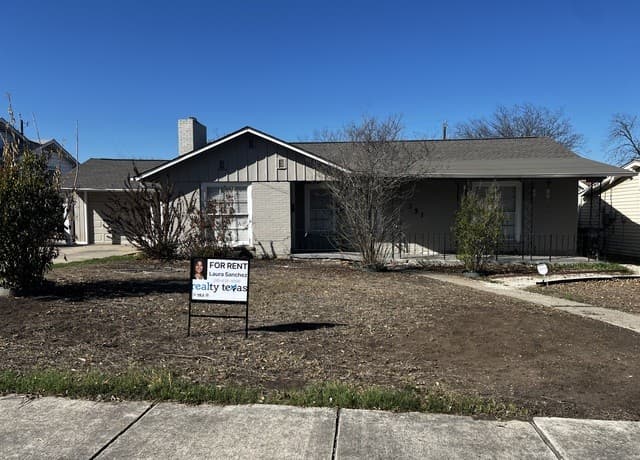 3-bedroom rental at 351 Overhill Unit #MH in San Antonio TX