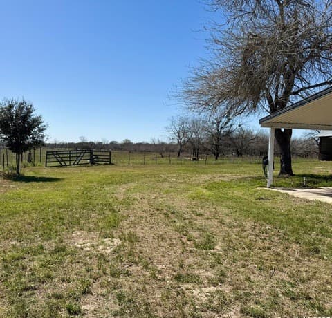 3-bedroom rental at 10353-B Fm 539 in Sutherland Springs, TX — photo 4