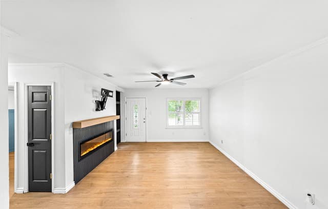 3-bedroom rental at 305 Jeanette in Converse, TX — photo 4