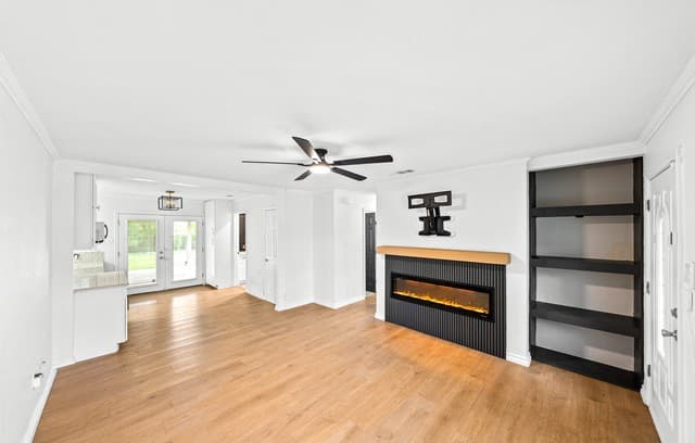 3-bedroom rental at 305 Jeanette in Converse, TX — photo 5
