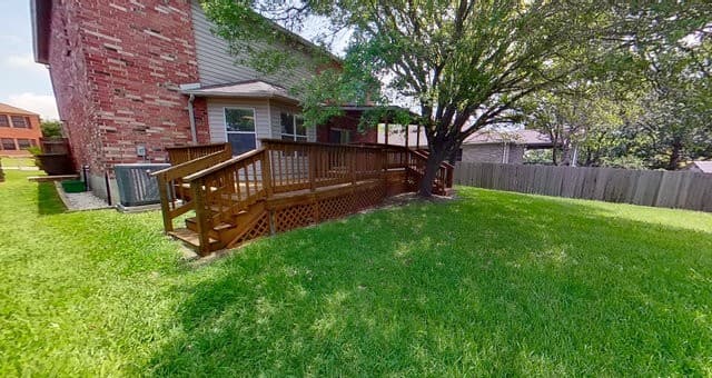 3-bedroom rental at 2547 Smokey Crk in Schertz, TX — photo 3