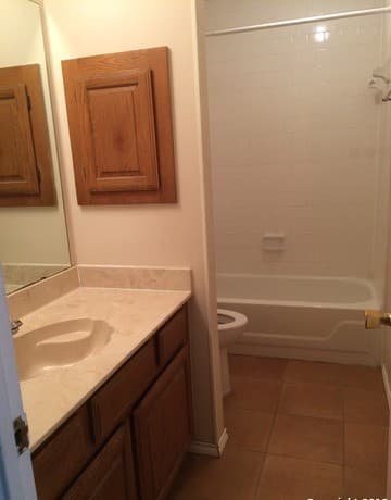 3-bedroom rental at 2601 Cedar Ln in Schertz, TX — photo 3