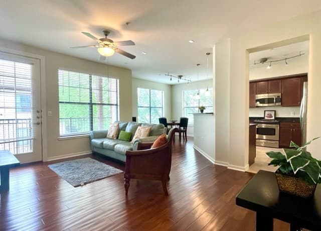 2-bedroom rental at 7342 Oak Manor Unit 4201 in San Antonio TX