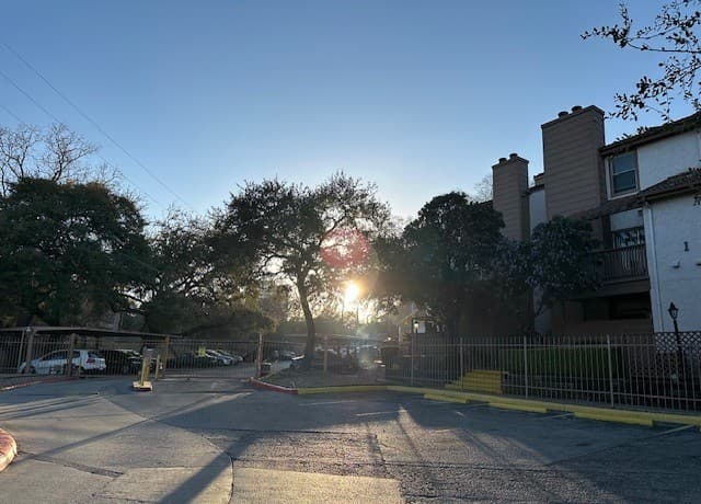 3-bedroom rental at 4107 Medical Dr Unit 1203 in San Antonio, TX — photo 3