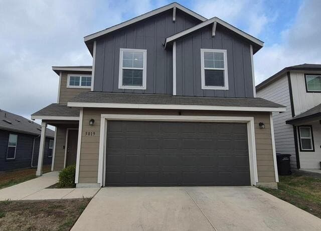 3-bedroom rental at 5819 Rolling Gln in San Antonio TX