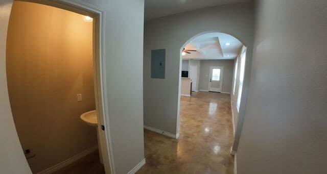 3-bedroom rental at 5010 Summit Wood Unit 1 in San Antonio, TX — photo 3