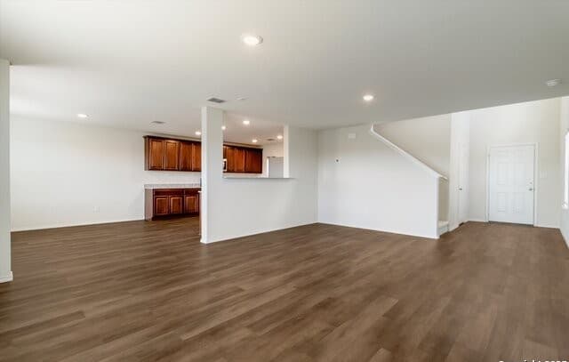 3-bedroom rental at 414 Retama Pass in San Antonio, TX — photo 4