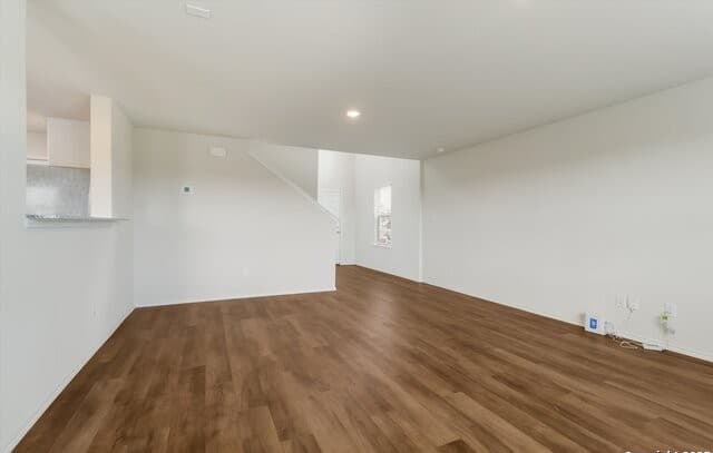 3-bedroom rental at 414 Retama Pass in San Antonio, TX — photo 5