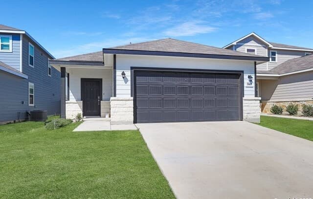 4-bedroom rental at 5867 Hematite Rim in San Antonio TX