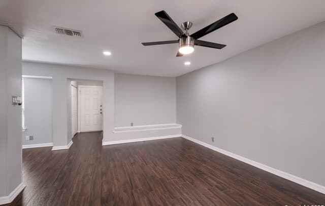 3-bedroom rental at 100 Lorenz Rd Unit 804 in San Antonio, TX — photo 4