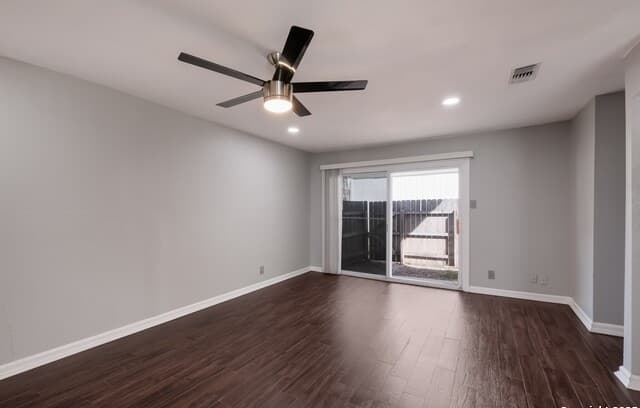 3-bedroom rental at 100 Lorenz Rd Unit 804 in San Antonio, TX — photo 5