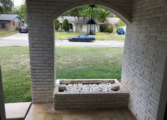 3-bedroom rental at 4110 First View in San Antonio, TX — photo 2