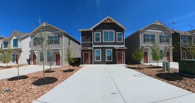 2-bedroom rental at 7122 Magnolia Creek in San Antonio, TX — photo 2