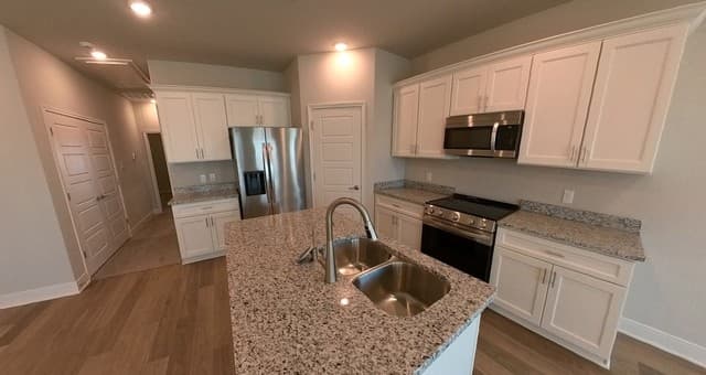2-bedroom rental at 7122 Magnolia Creek in San Antonio, TX — photo 5