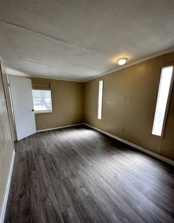 2-bedroom rental at 314 Nueces Unit C in San Antonio, TX — photo 4