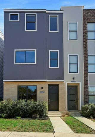 3-bedroom rental at 7940 Kennedy Hill Unit 7 in San Antonio, TX — photo 3