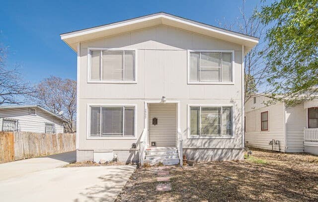 3-bedroom rental at 2323 Arbor Place Unit 3 in San Antonio TX