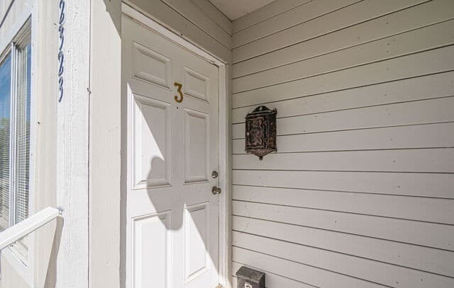 3-bedroom rental at 2323 Arbor Place Unit 3 in San Antonio, TX — photo 2
