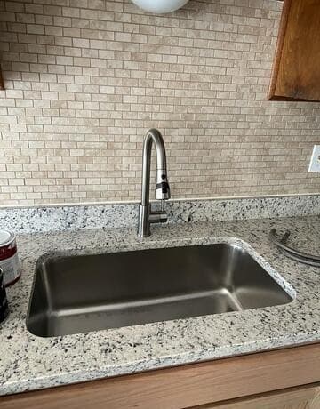 2-bedroom rental at 5562 Rangeland in San Antonio, TX — photo 4