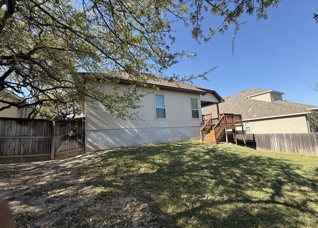 3-bedroom rental at 8614 Carmel Rose in Boerne, TX — photo 5