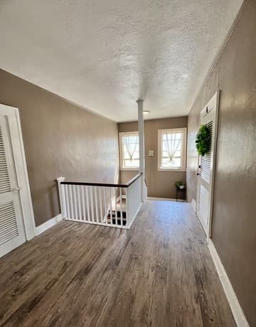 1-bedroom rental at 128 W Magnolia Ave Unit 8 in San Antonio, TX — photo 3
