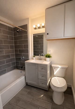 2-bedroom rental at 1411 Lamar in San Antonio, TX — photo 5