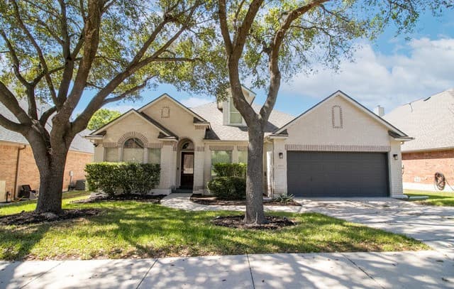 3-bedroom rental at 15923 Socorro Falls in Helotes TX