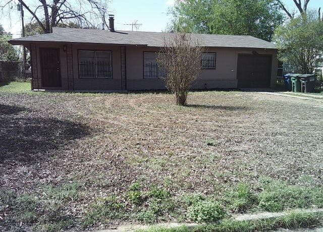 3-bedroom rental at 334 Tomrob in San Antonio TX