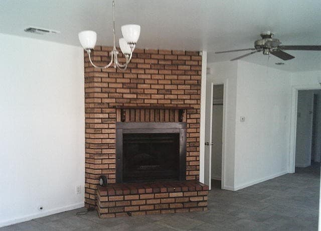 3-bedroom rental at 334 Tomrob in San Antonio, TX — photo 3