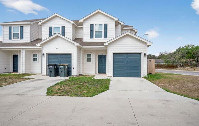 3-bedroom rental at 4110 Swans Landing Unit 101 in San Antonio TX