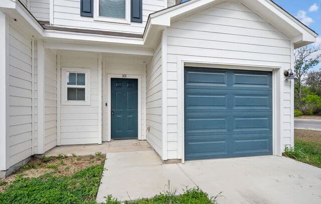 3-bedroom rental at 4110 Swans Landing Unit 101 in San Antonio, TX — photo 5