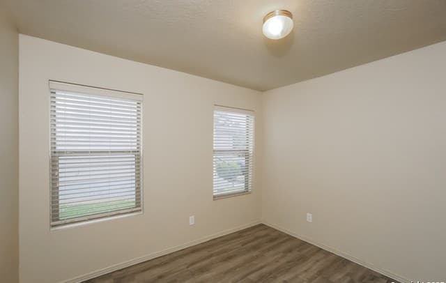 3-bedroom rental at 10210 Hunters Pond in San Antonio, TX — photo 5