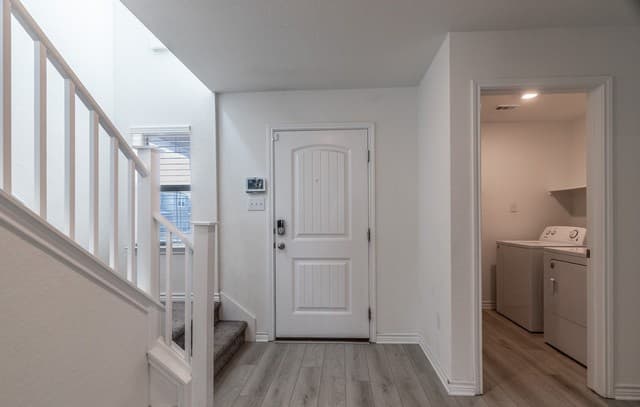 4-bedroom rental at 4821 Park Glen in Marion, TX — photo 5