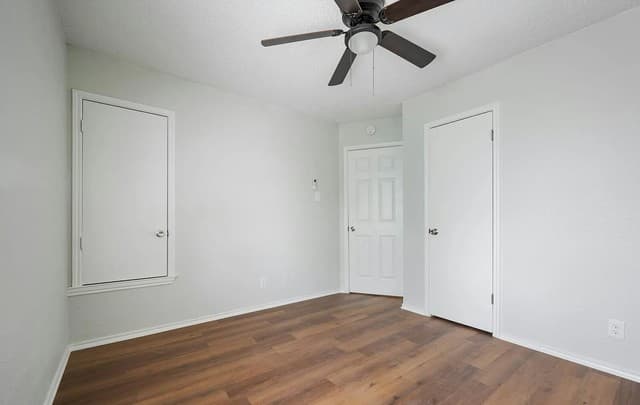 2-bedroom rental at 131 Elsie Ave Unit 301 in San Antonio, TX — photo 4