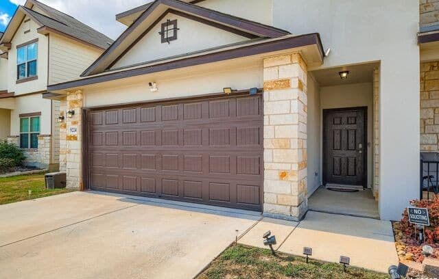 4-bedroom rental at 9224 Grand Western in Converse, TX — photo 3