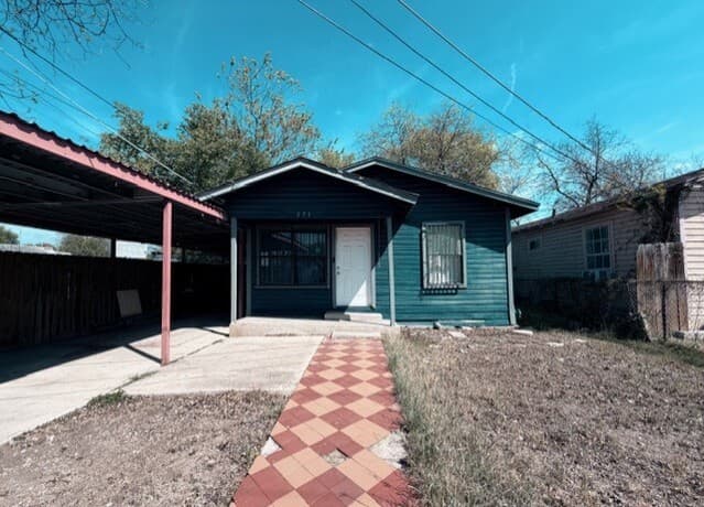 3-bedroom rental at 321 Huntington in San Antonio TX