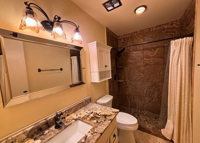 1-bedroom rental at 7709 Broadway Unit 323 in San Antonio, TX — photo 5
