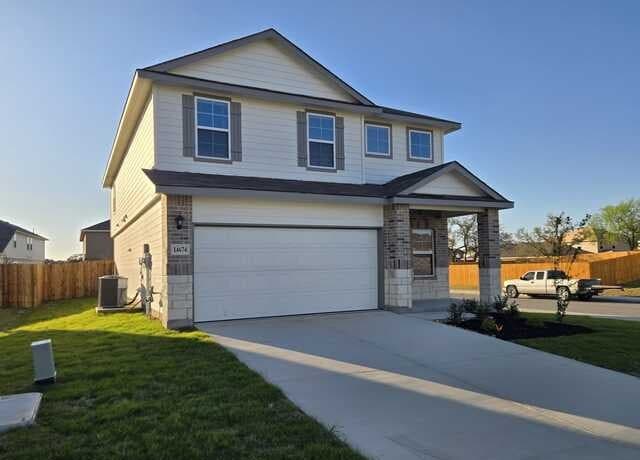 5-bedroom rental at 14674 Clay Ridge Run in San Antonio, TX — photo 4