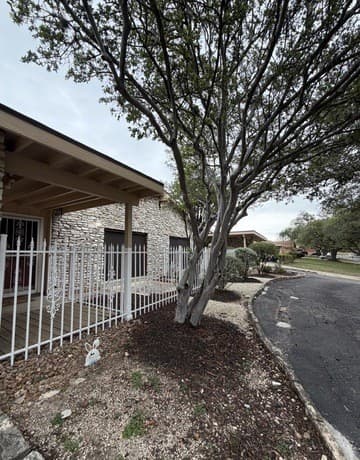 2-bedroom rental at 119 Sunnyland in San Antonio TX