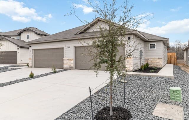 3-bedroom rental at 5111 Cindy Branch Unit 1 in San Antonio TX