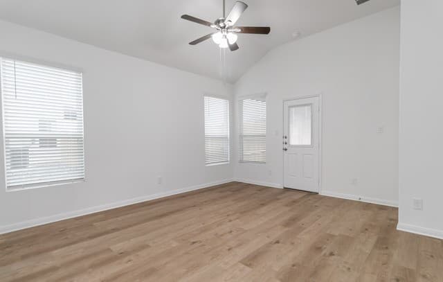 3-bedroom rental at 5123 Cindy Branch Unit 1 in San Antonio, TX — photo 4