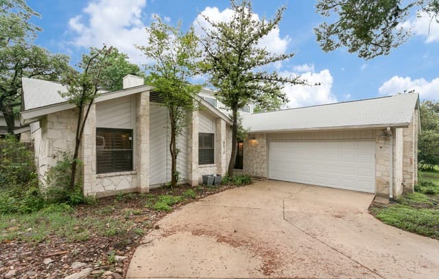 3-bedroom rental at 8510 Watchtower in San Antonio TX